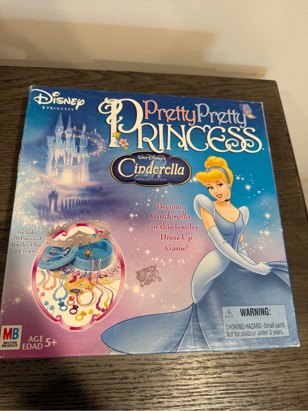 Cinderella Pretty Princess Game - Vintage 2005 MB Hasbro - One Piece Missing